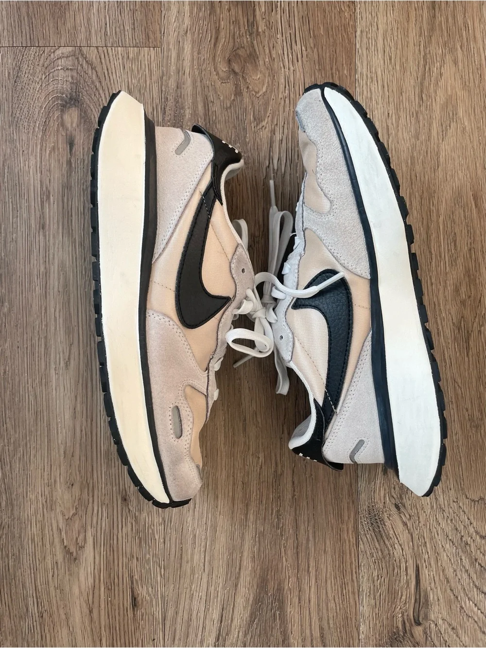 Women Size 7.5 Nike Phoenix Waffle Sail Black Shoes
